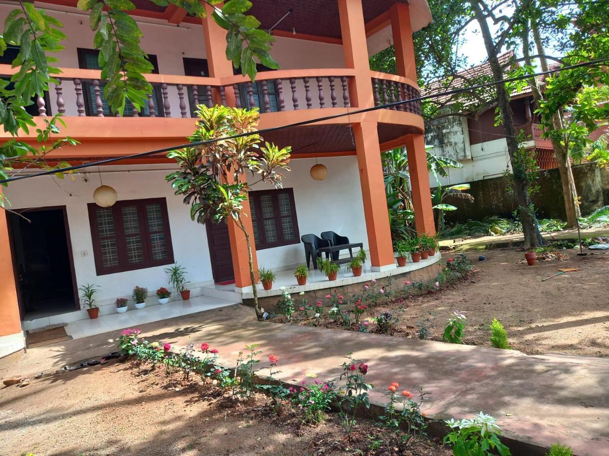 Silver Sand Guest Home Varkala Exterior photo